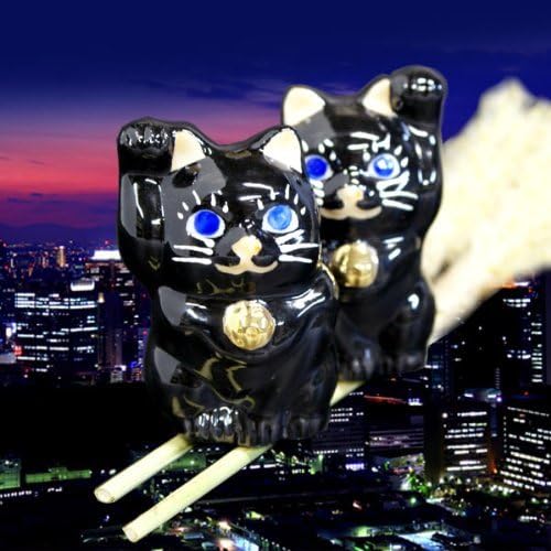 九谷焼 招き猫 黒盛花と喋 ５.５号 新品 シルク座布団付き 九谷焼 招き猫 黒盛花と喋 5.5号 新品 シルク座布団付き 九谷焼